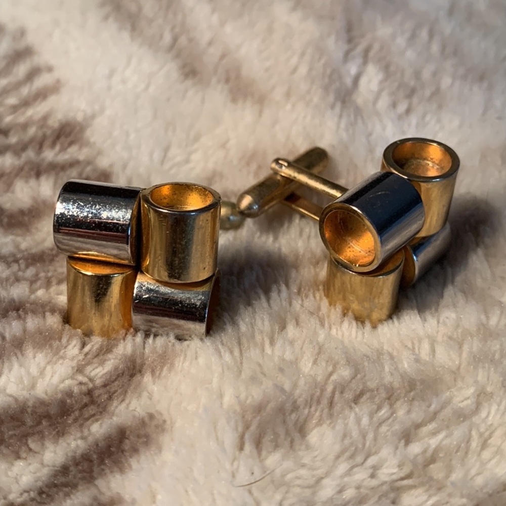 Men’s vintage SWANK gold silver cufflinks